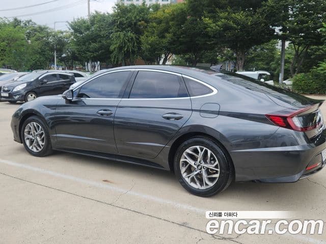 Hyundai Sonata 2021 — фото 4 из 20