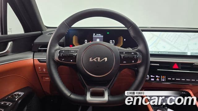 Kia K5 2025 — Şəkil 14/20