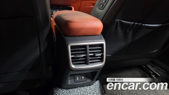 Kia K5 2025 — Photo 25/30