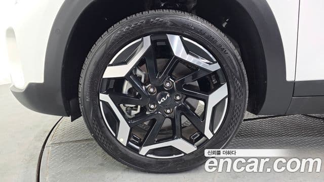 Kia Seltos 2025 — ფოტო 4/20