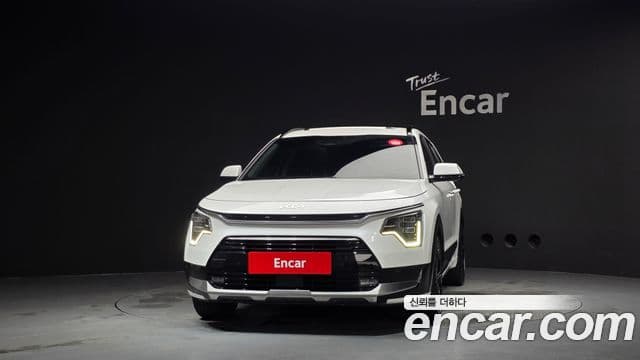 Kia Niro 2022 — ფოტო 3/20