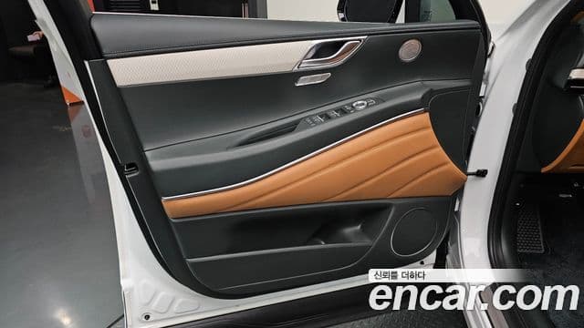 Genesis GV80 2024 — Photo 33/34