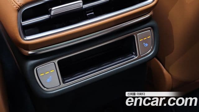 Genesis GV80 2024 — Photo 16/34