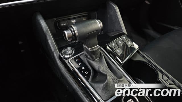 Kia Sportage 2022 — фото 9 из 20