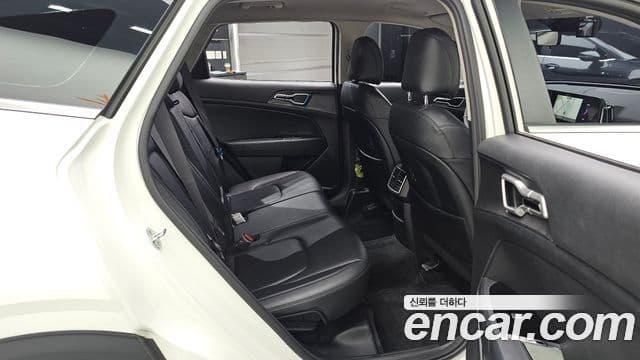 Kia Sportage 2022 — Şəkil 12/20