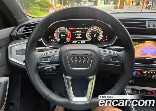 Audi Q3 2022 — Photo 10/20