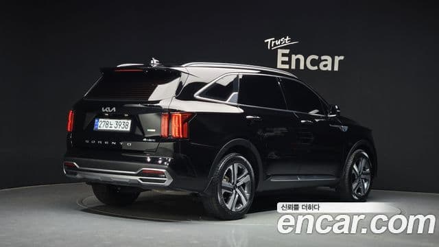 Kia Sorento 2021 — Фото 2/20