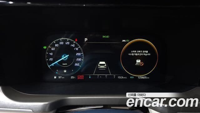 Kia Sorento 2021 — Фото 8/20