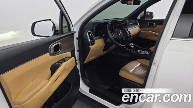 Kia Sorento 2021 — Photo 23/38