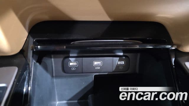 Kia Sorento 2021 — Photo 20/38