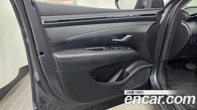 Hyundai Tucson Hybrid 2023 — Şəkil 15/31