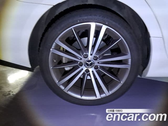 Mercedes-Benz CLS-Class 2019 — ფოტო 13/20