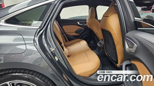Audi A5 2025 — ფოტო 15/32