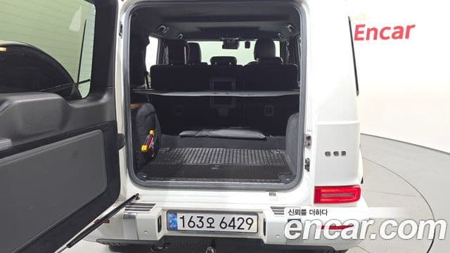 Mercedes-Benz G-Class 2021 — Фото 18/20