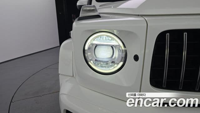 Mercedes-Benz G-Class 2021 — Photo 22/34