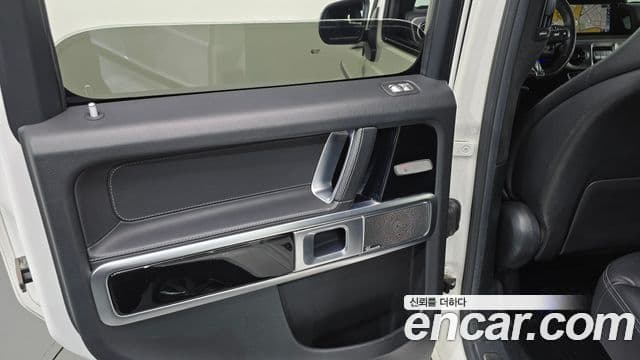 Mercedes-Benz G-Class 2021 — Photo 13/34
