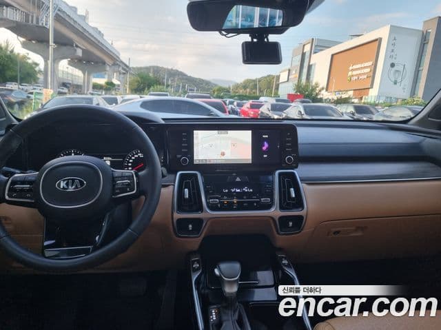 Kia Sorento 2022 — фото 7 из 20