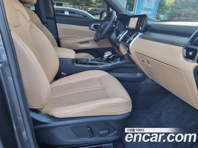 Kia Sorento 2022 — фото 10 из 20
