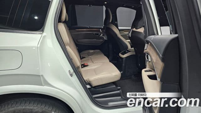 Volvo XC90 2025 — ფოტო 12/20