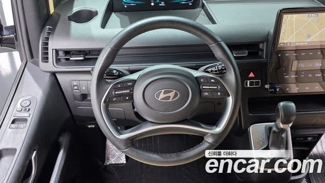 Hyundai Staria 2024 — Şəkil 13/20