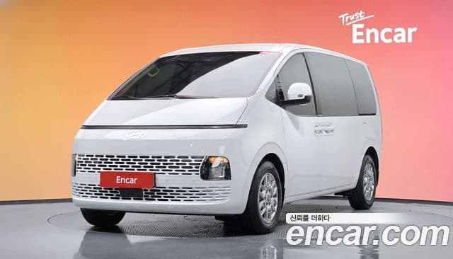 Hyundai Staria 2024 — Şəkil 1/20