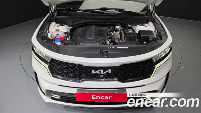 Kia Sorento 2021 — Фото 6/20