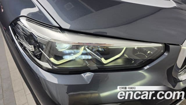 BMW X5 2019 — Photo 25/32
