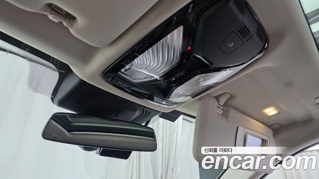 BMW X5 2019 — Photo 17/32