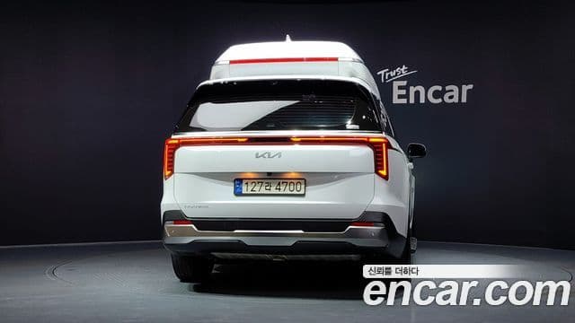 Kia Carnival 2024 — ფოტო 4/20