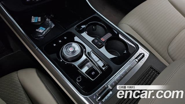 Kia Carnival 2024 — ფოტო 9/20