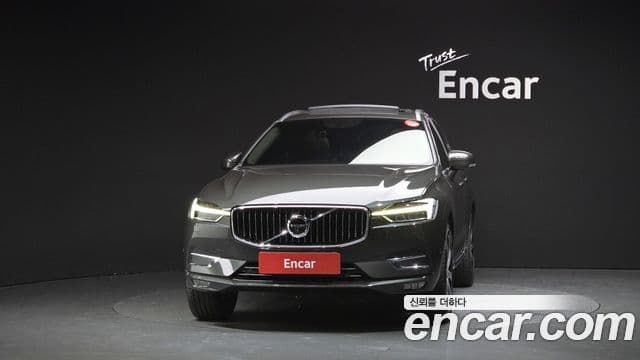Volvo XC60 2019 — ფოტო 3/20