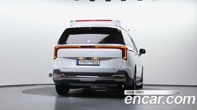 Kia Carnival 2025 — ფოტო 4/20