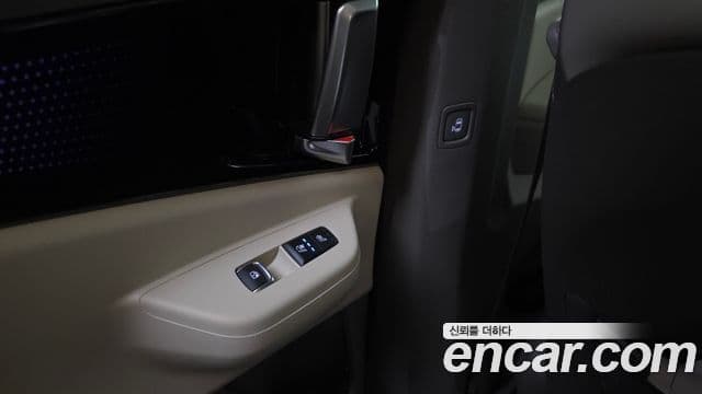 Kia Carnival 2025 — ფოტო 19/20