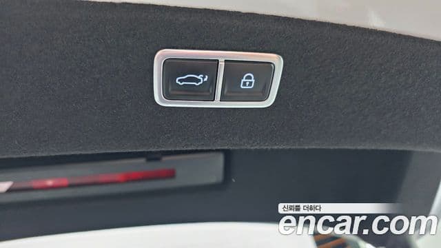 Genesis G80 2024 — Photo 28/34