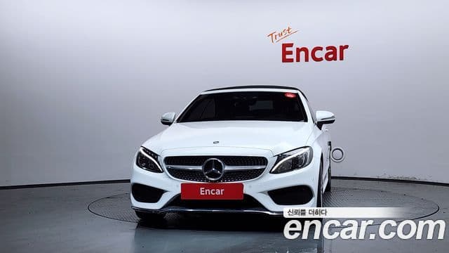 Mercedes-Benz C-Class 2018 — ფოტო 3/20