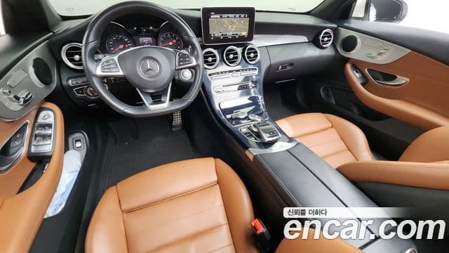 Mercedes-Benz C-Class 2018 — ფოტო 7/20