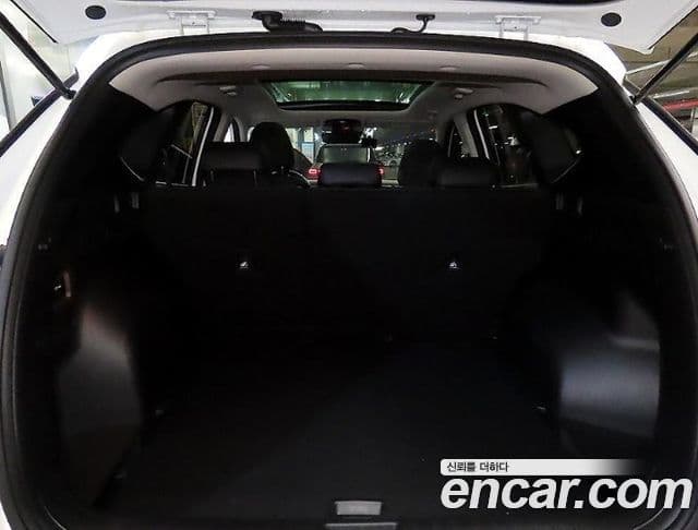 Hyundai The New Tucson 2022 — ფოტო 17/20