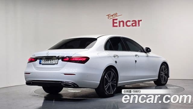 Mercedes-Benz E-Class 2020 — Şəkil 1/20