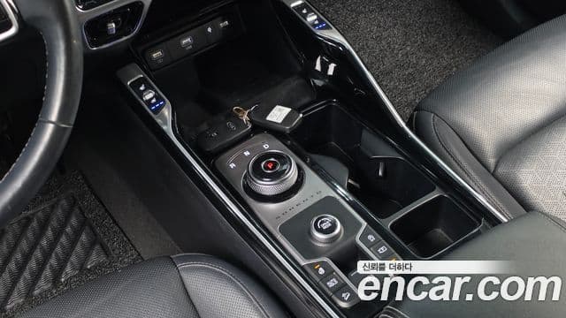 Kia Sorento 2021 — Şəkil 9/20