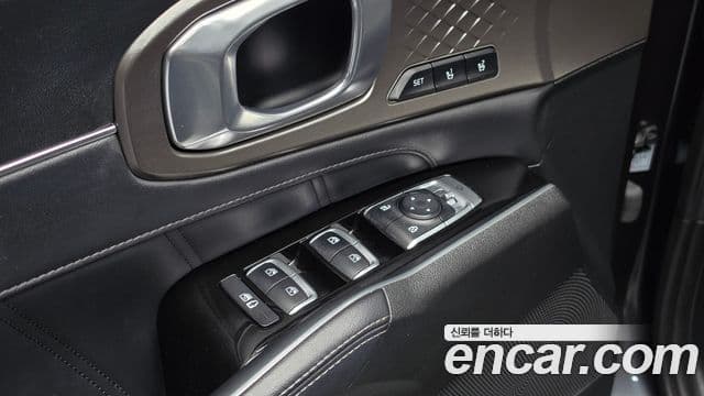 Kia Sorento 2021 — Şəkil 18/20