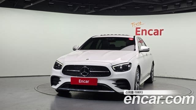 Mercedes-Benz E-Class 2021 — ფოტო 3/20