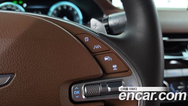 Genesis Electrified G80 2022 — ფოტო 16/20