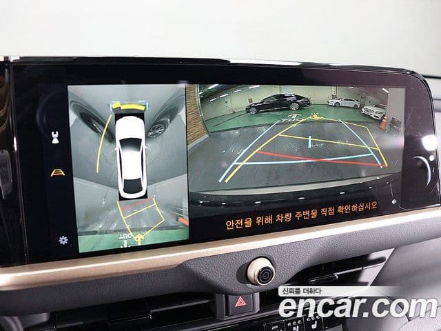 Toyota Crown Crossover 2025 — ფოტო 13/20