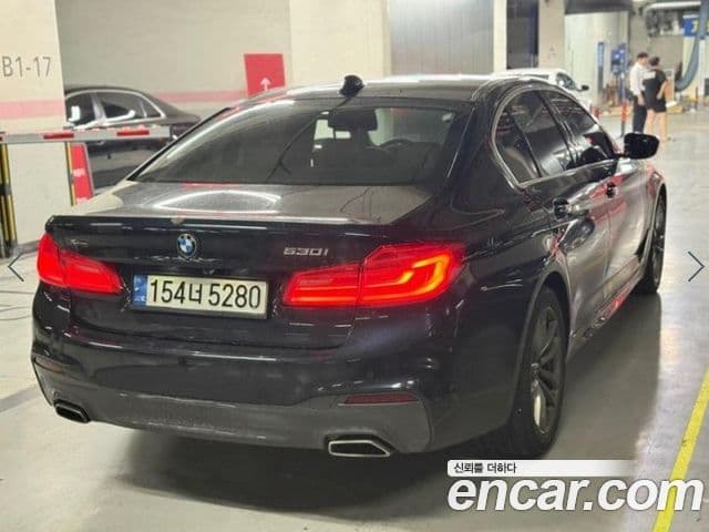 BMW 5 Series 2018 — ფოტო 3/6