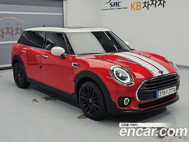 Mini Cooper Clubman 2023 — ფოტო 2/18