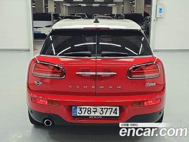 Mini Cooper Clubman 2023 — ფოტო 3/18