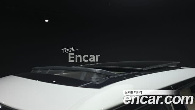 Land Rover Range Rover 2022 — Şəkil 19/20