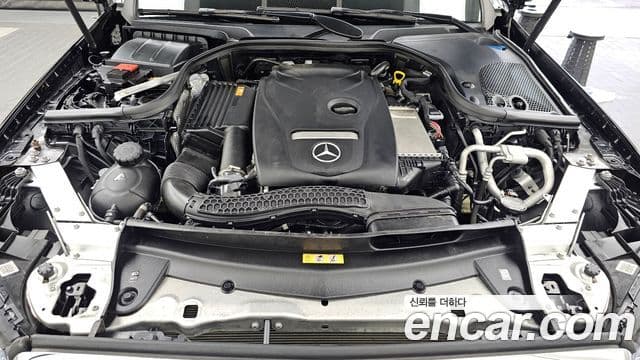 Mercedes-Benz E-Class 2020 — ფოტო 5/20