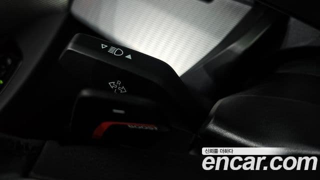 BMW 5 Series 2026 — Photo 16/33