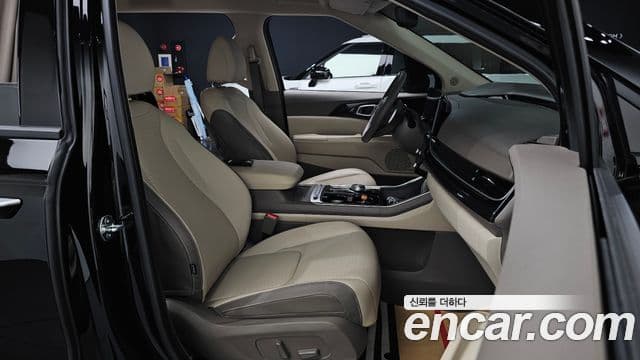 Kia Carnival 2024 — Şəkil 11/20